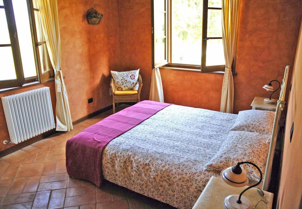 Country house Casale San Rufino D'arce *